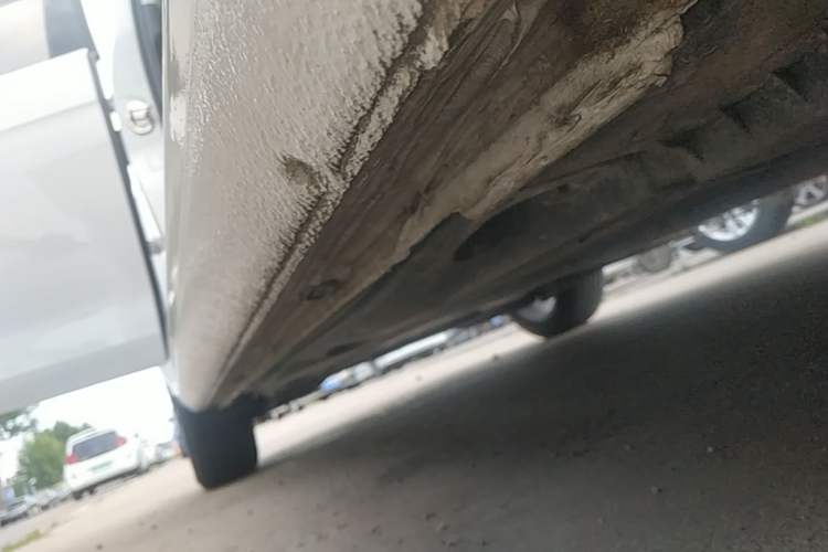 Used Volkswagen Golf 2018 230TSI Automatic Comfort Model Right Side Sill