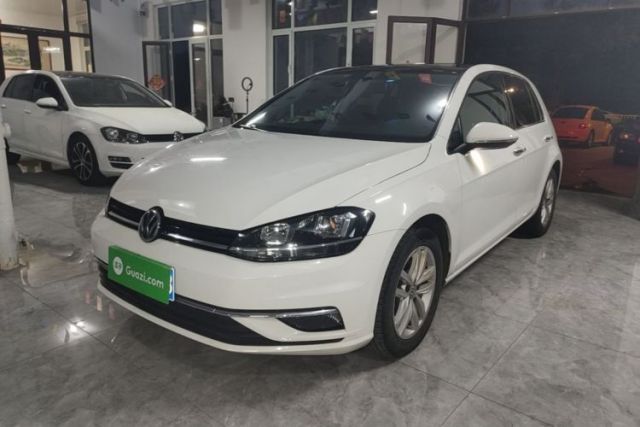 Ojetý Volkswagen Golf 2018 230TSI Automatic Comfort Model