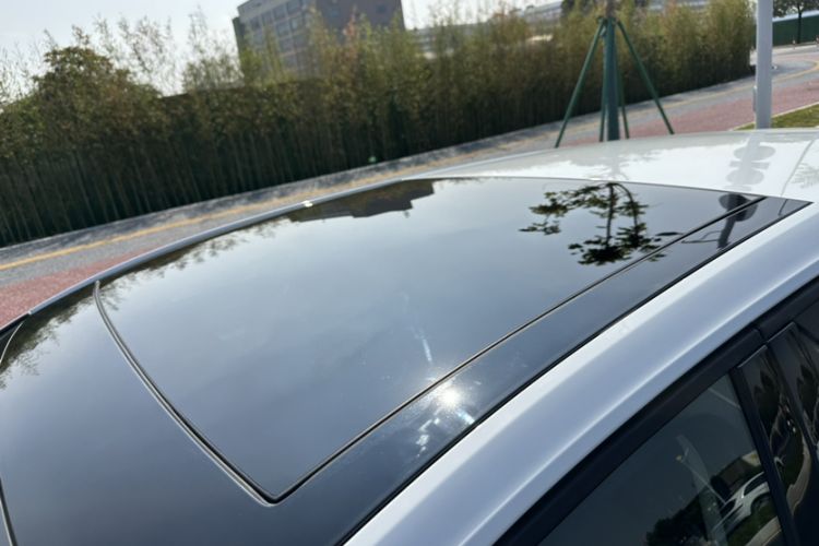 Used Volkswagen Golf 2018 230TSI Automatic Comfort Model Roof