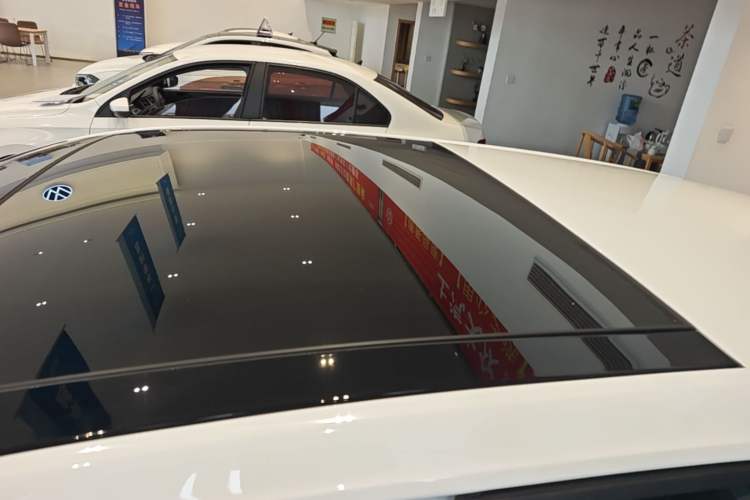 Used Volkswagen Golf 2018 230TSI Automatic Luxury Version Roof