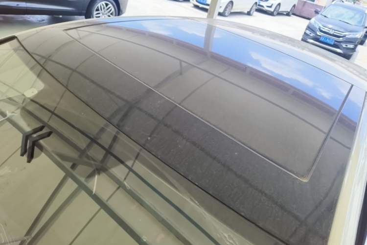 Used Volkswagen Golf 2018 1.6L Automatic Comfort Model Roof