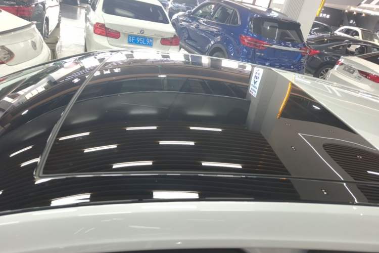 Used Volkswagen Golf 2018 230TSI Automatic Comfort Model Roof