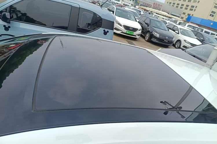 Used Volkswagen Golf 2018 280TSI Automatic R-Line Model Roof