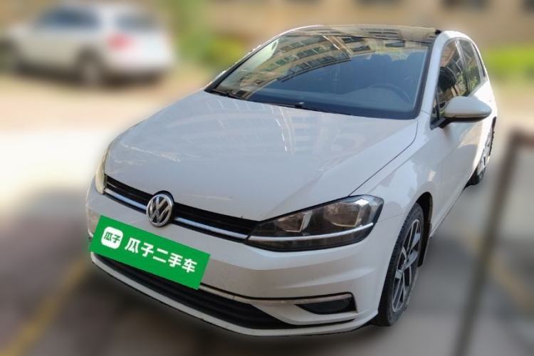 Used Volkswagen Golf 2018 230TSI Automatic Luxury Version Guazi used car, China used car export, Used car for sale, Used  cars, Cheapest cars for sale