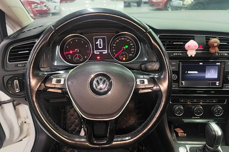 Used Volkswagen Golf 2018 230TSI Automatic Luxury Version Steering Wheel