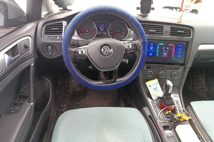 Used Volkswagen Golf 2018 1.6L Automatic Comfort Model Steering Wheel