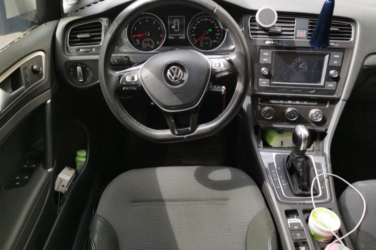 Used Volkswagen Golf 2018 230TSI Automatic Comfort Model Steering Wheel