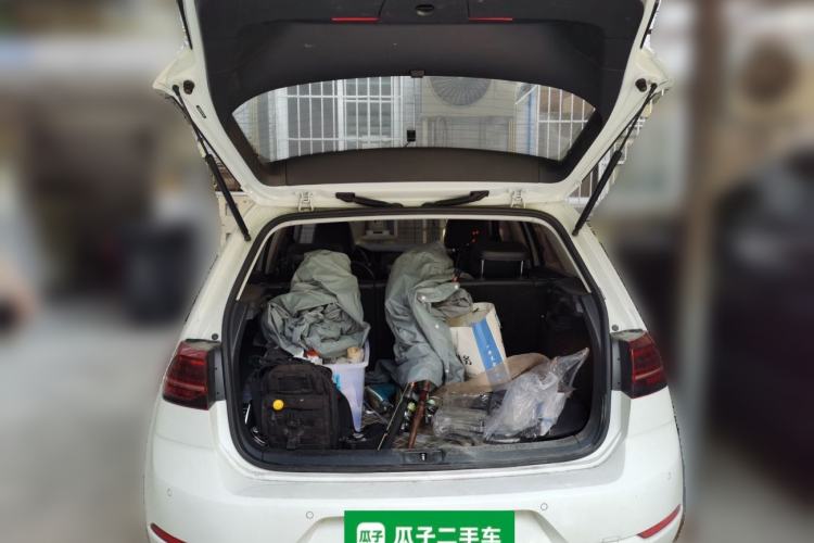 Used Volkswagen Golf 2018 230TSI Automatic Luxury Version Trunk