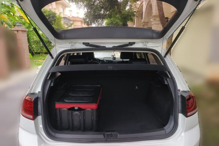 Used Volkswagen Golf 2018 230TSI Automatic Comfort Model Trunk