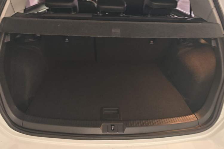 Used Volkswagen Golf 2018 230TSI Automatic Comfort Model Trunk
