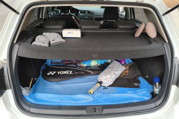 Used Volkswagen Golf 2018 230TSI Automatic Luxury Version Trunk