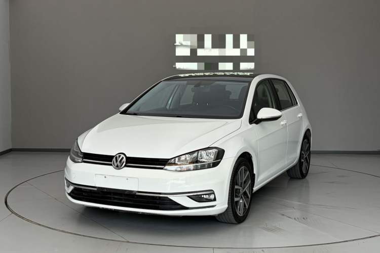 Ojetý Volkswagen Golf 2018 230TSI Automatic Luxury Version Guazi used car, China used car export, Used car for sale, Used cars, Cheapest cars for sale