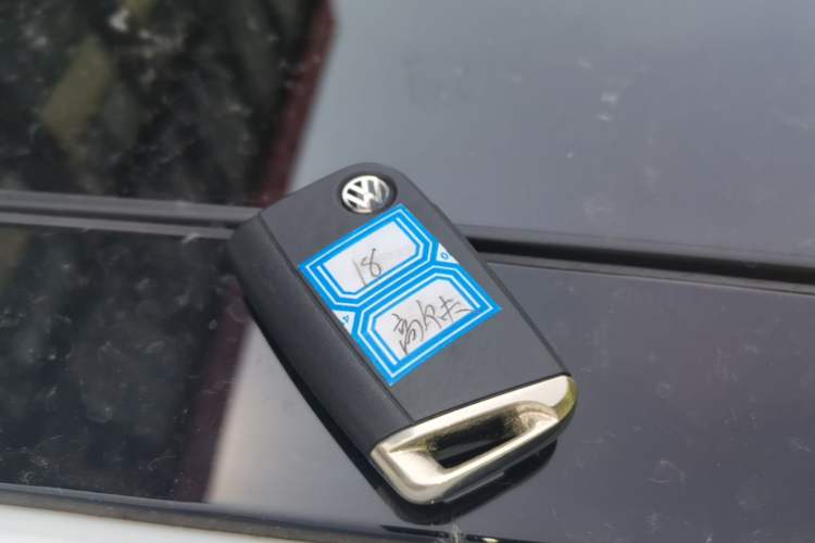 Used Volkswagen Golf 2018 230TSI Automatic Luxury Version Vehicle Key