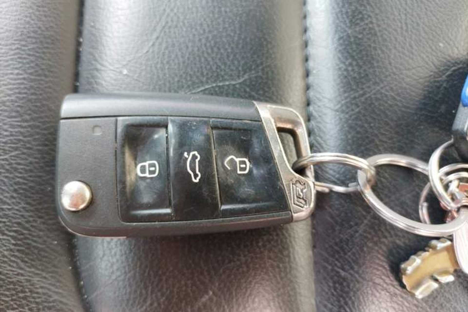 Used Volkswagen Golf 2018 280TSI Automatic R-Line Model Vehicle Key