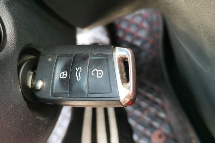 Used Volkswagen Golf 2018 230TSI Automatic Comfort Model Vehicle Key