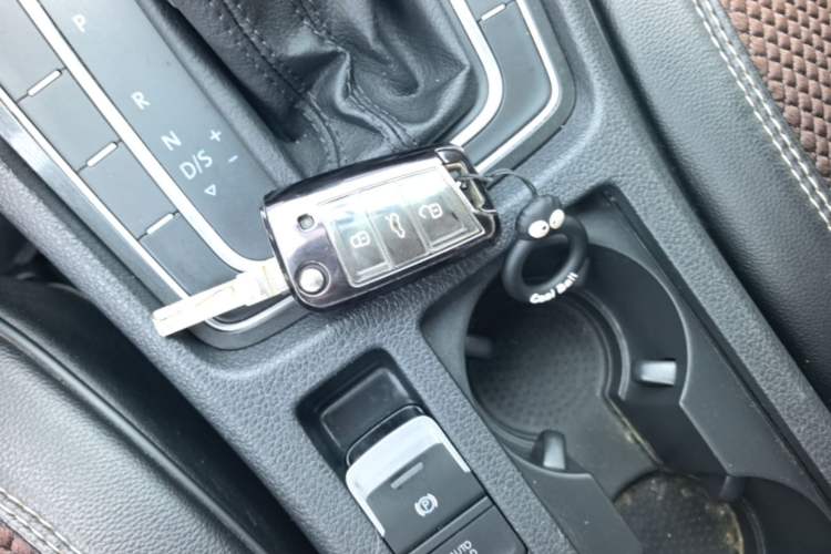 Used Volkswagen Golf 2018 1.6L Automatic Comfort Model Vehicle Key