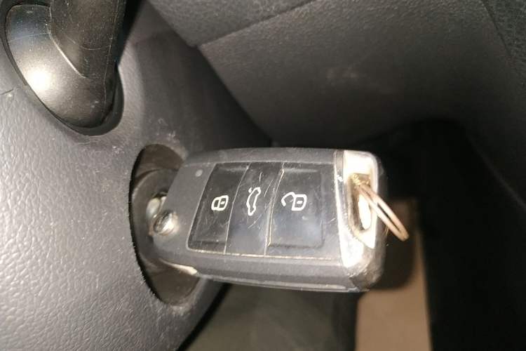 Used Volkswagen Golf 2018 230TSI Automatic Comfort Model Vehicle Key