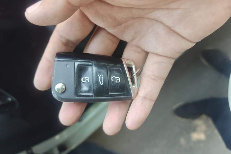 Used Volkswagen Golf 2018 230TSI Automatic Comfort Model Vehicle Key