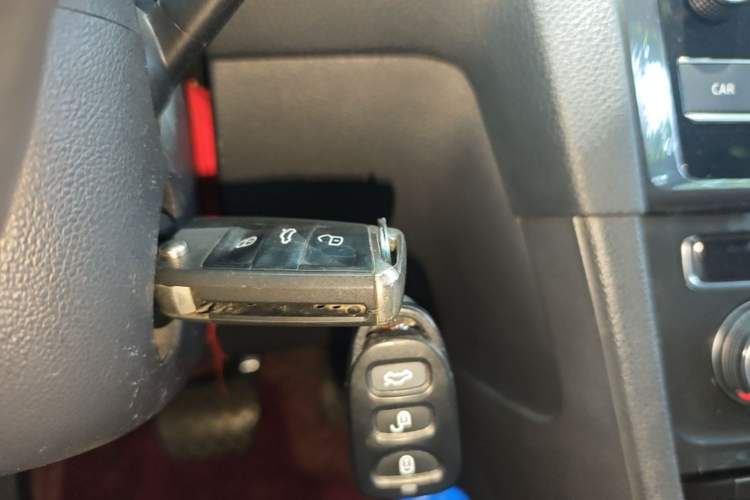 Used Volkswagen Golf 2018 230TSI Automatic Comfort Model Vehicle Key