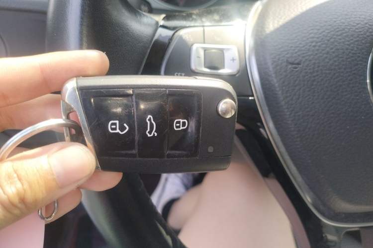 Used Volkswagen Golf 2018 1.6L Automatic Comfort Model Vehicle Key