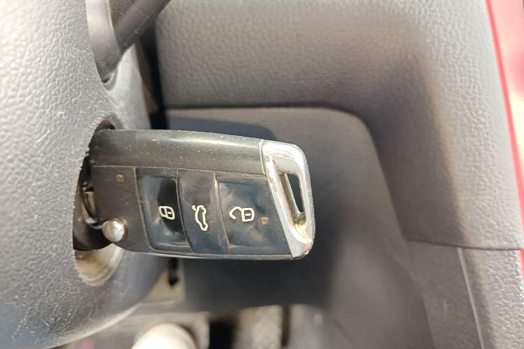 Used Volkswagen Golf 2018 230TSI Automatic Comfort Model Vehicle Key