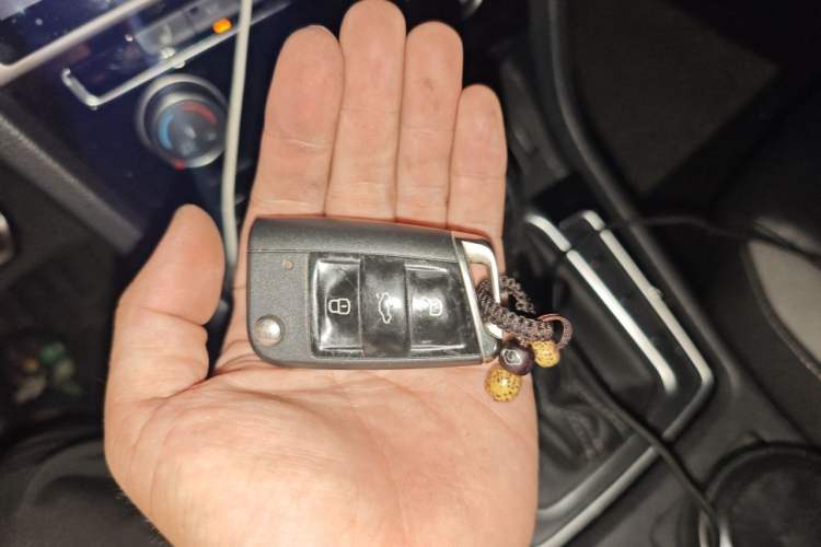 Used Volkswagen Golf 2018 280TSI Automatic R-Line Model Vehicle Key