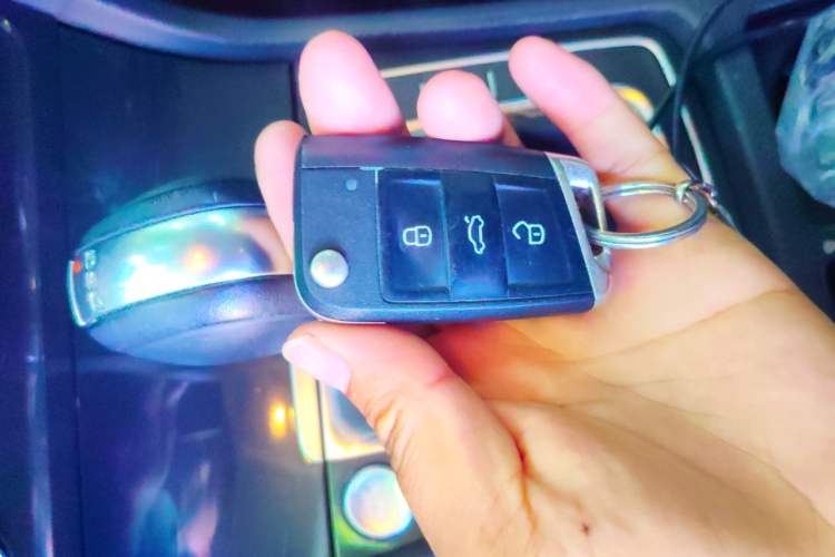 Used Volkswagen Golf 2018 230TSI Automatic Luxury Version Vehicle Key