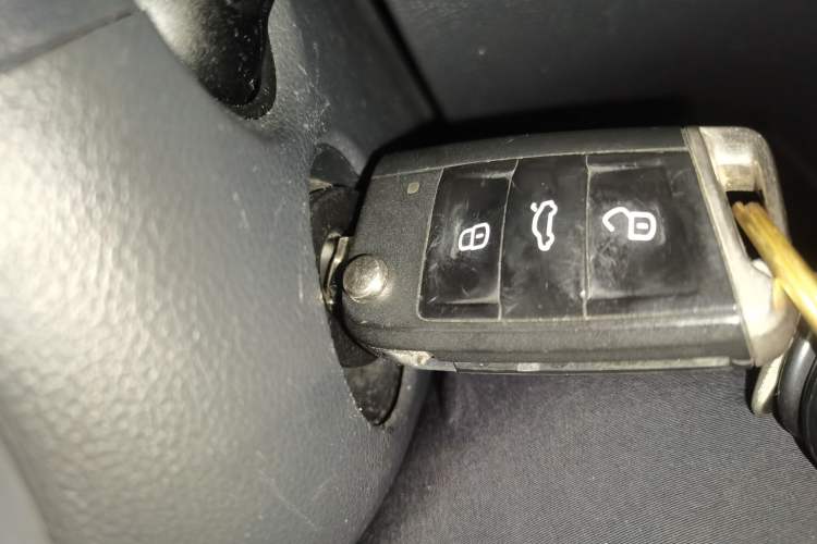 Used Volkswagen Golf 2018 230TSI Automatic Comfort Model Vehicle Key