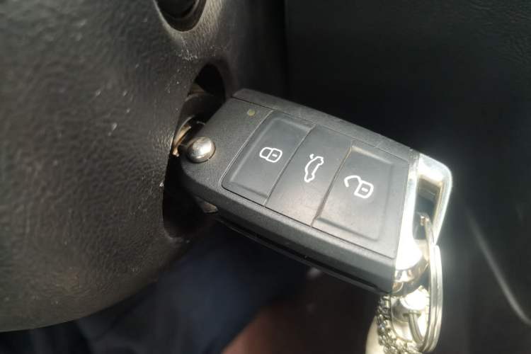 Used Volkswagen Golf 2018 230TSI Automatic Comfort Model Vehicle Key