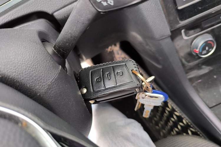 Used Volkswagen Golf 2018 230TSI Automatic Comfort Model Vehicle Key
