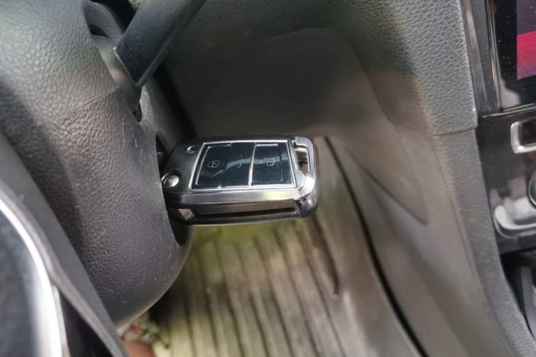 Used Volkswagen Golf 2018 230TSI Automatic Comfort Model Vehicle Key
