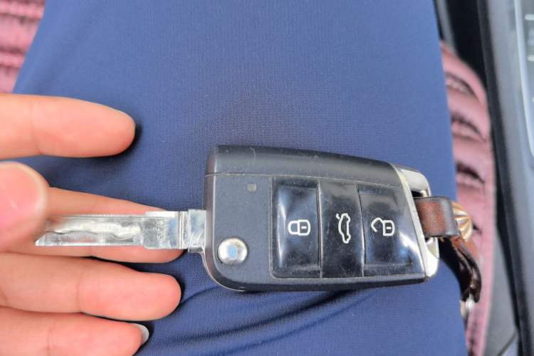 Used Volkswagen Golf 2018 230TSI Automatic Comfort Model Vehicle Key