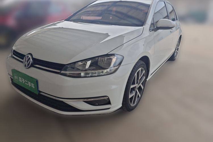 Used Volkswagen Golf 2018 230TSI Automatic Luxury Version Guazi used car, China used car export, Used car for sale, Used  cars, Cheapest cars for sale