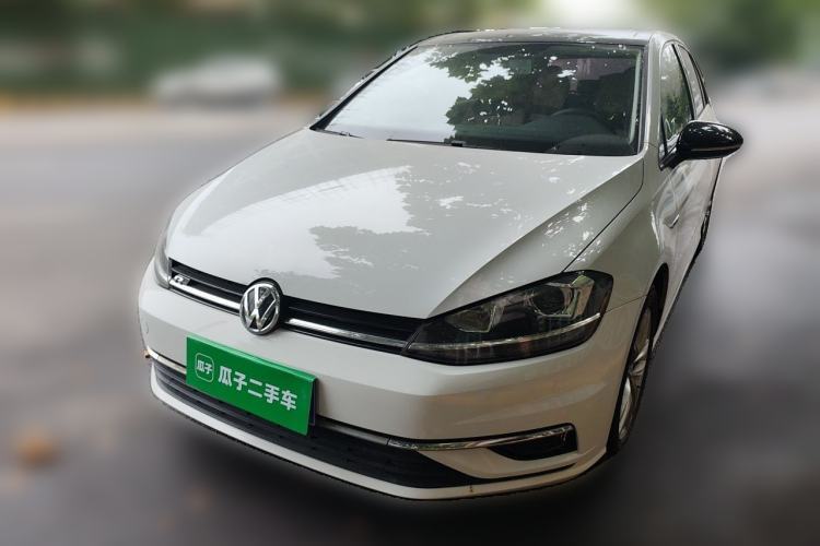 Used Volkswagen Golf 2018 230TSI Automatic Comfort Model Guazi used car, China used car export, Used car for sale, Used cars, Cheapest cars for sale
