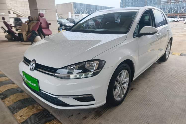 Ojetý Volkswagen Golf 2018 1.6L Automatic Comfort Model Guazi used car, China used car export, Used car for sale, Used  cars, Cheapest cars for sale