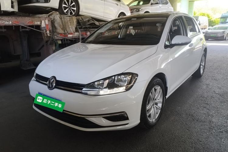 Used Volkswagen Golf 2018 230TSI Automatic Comfort Model Guazi used car, China used car export, Used car for sale, Used  cars, Cheapest cars for sale