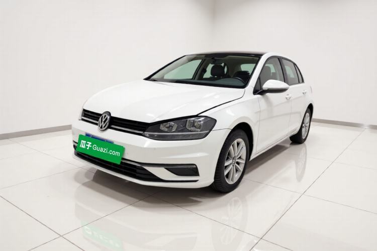 Gebrauchter Volkswagen Golf 2018 230TSI Automatic Comfort Model Guazi used car, China used car export, Used car for sale, Used  cars, Cheapest cars for sale