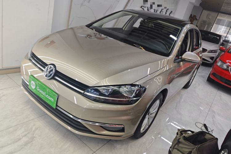 Ojetý Volkswagen Golf 2018 1.6L Automatic Comfort Model Guazi used car, China used car export, Used car for sale, Used  cars, Cheapest cars for sale