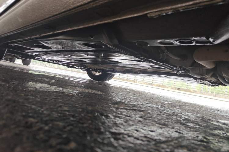 Used Volkswagen Golf 2018 1.6L Automatic Comfort Model Chassis Rear Left