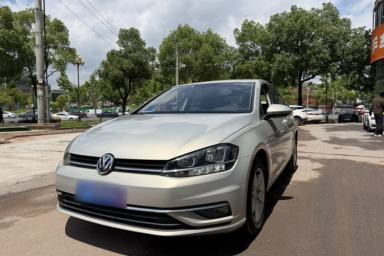 Used Volkswagen Golf 2018 1.6L Automatic Fashion Model