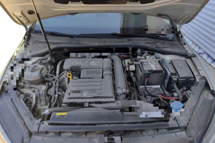 Used Volkswagen Golf 2018 230TSI Automatic Comfort Model Engine Bay