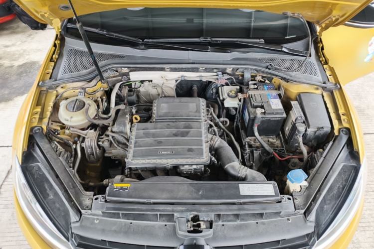 Used Volkswagen Golf 2018 1.6L Automatic Comfort Model Engine Bay