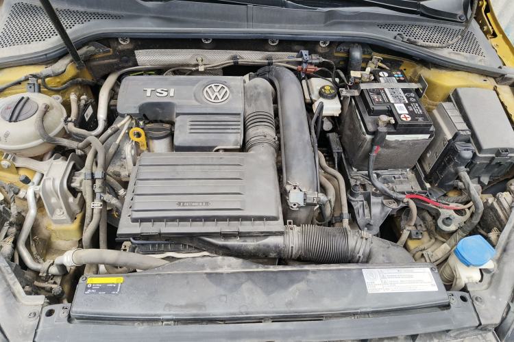 Used Volkswagen Golf 2018 230TSI Automatic Comfort Model Engine Bay