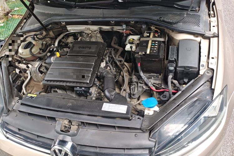 Used Volkswagen Golf 2018 1.6L Automatic Comfort Model Engine Bay Left