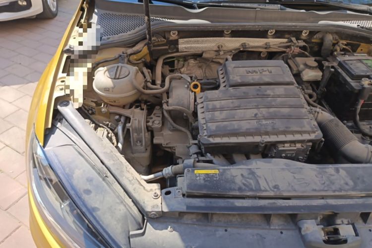 Used Volkswagen Golf 2018 1.6L Automatic Comfort Model Engine Bay Right