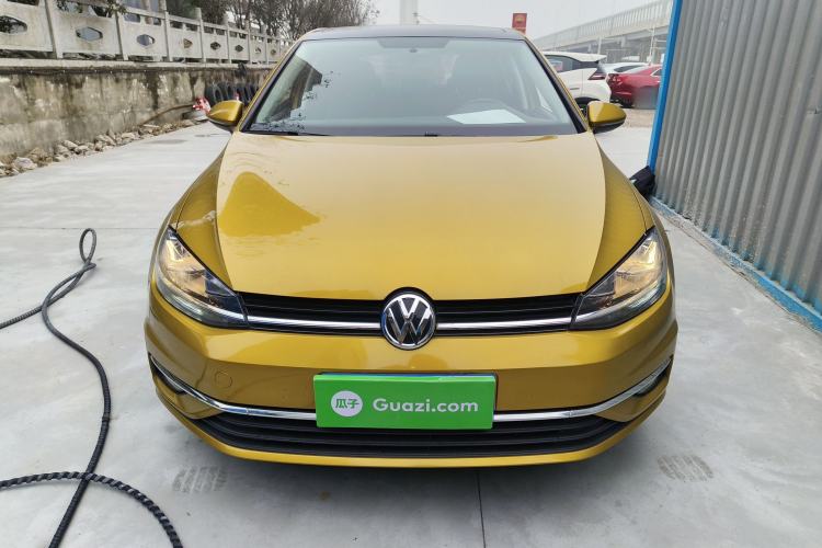 Used Volkswagen Golf 2018 230TSI Automatic Comfort Model Exterior 1