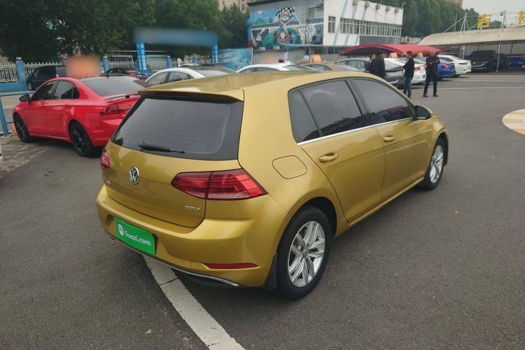 Used Volkswagen Golf 2018 1.6L Automatic Comfort Model Exterior 3