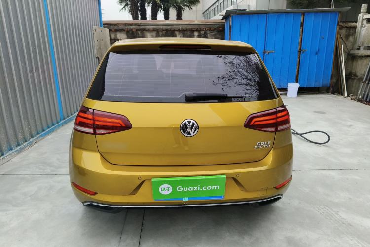 Used Volkswagen Golf 2018 230TSI Automatic Comfort Model Exterior 4