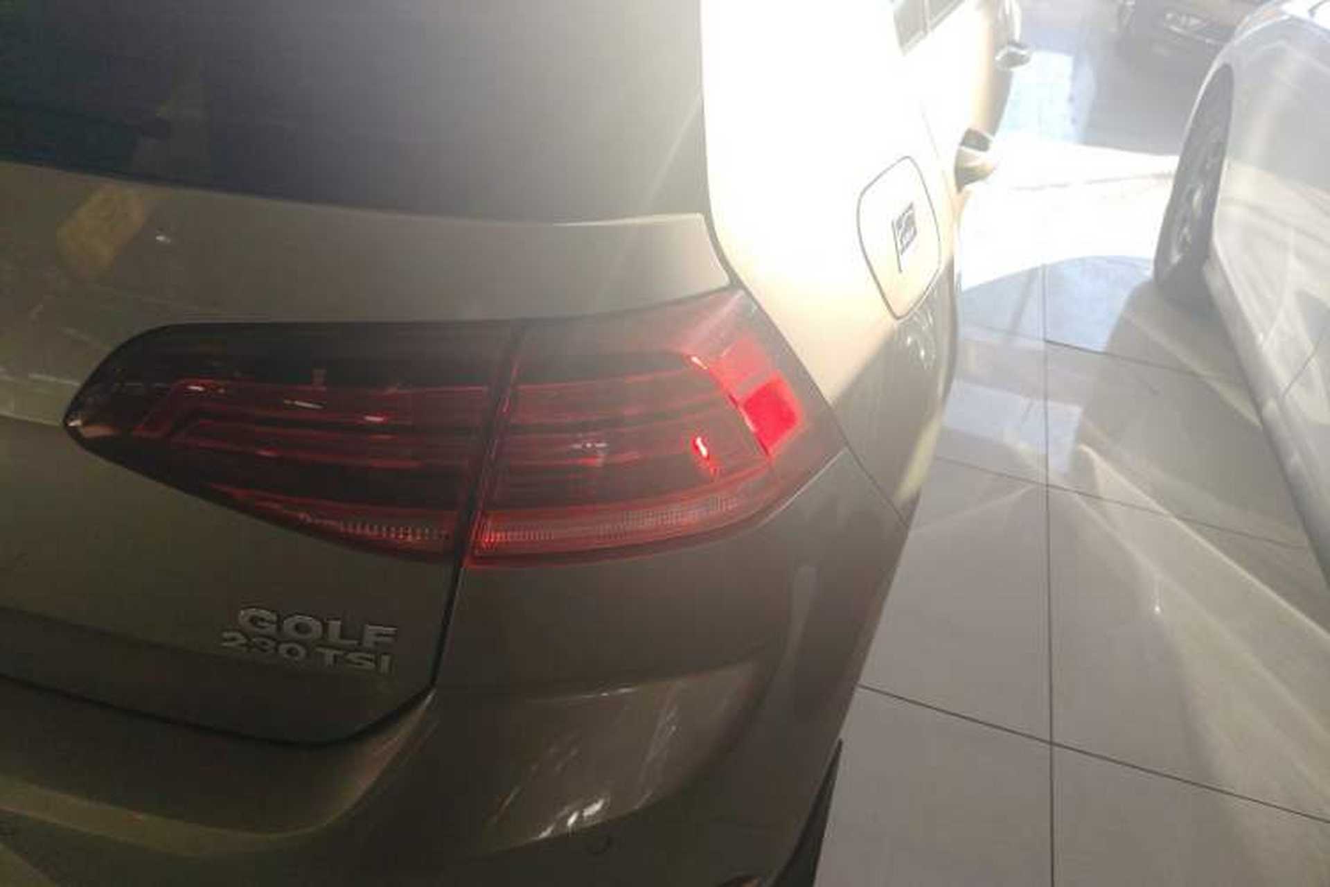 Used Volkswagen Golf 2018 230TSI Automatic Comfort Model Exterior 6