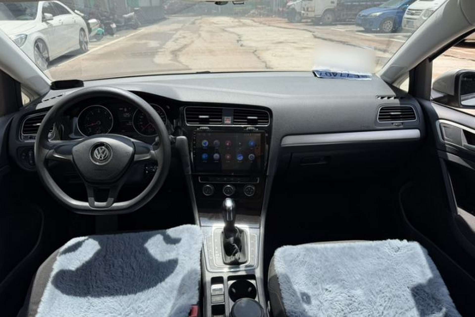 Used Volkswagen Golf 2018 1.6L Automatic Fashion Model Exterior 8